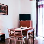 Apartment By The Sea - 15200