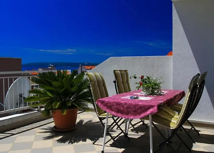 By The Sea - 15200 * Makarska