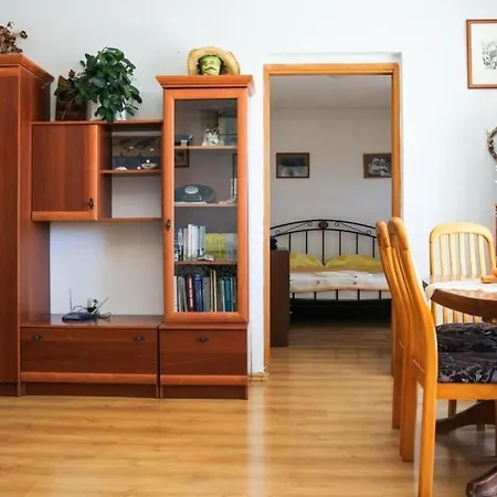 Apartment By The Sea - 15200 Makarska