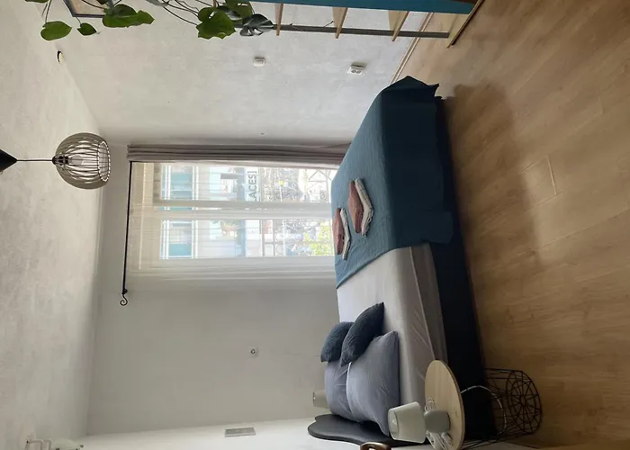 By The Sea - 15200 Apartment Makarska